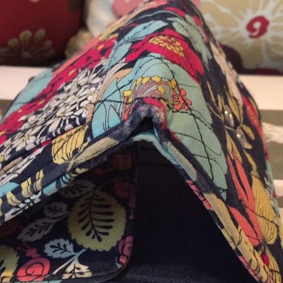 Vera Bradley wallet - Picture 8 of 8